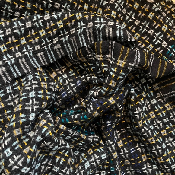 Scarf - Picture 4 of 7